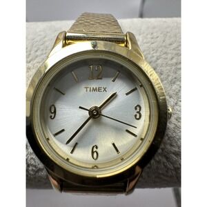 Timex‎ T2P300 Ladies Watch New Battery 21MM 8" Mesh Band Gold Tone Rare C14